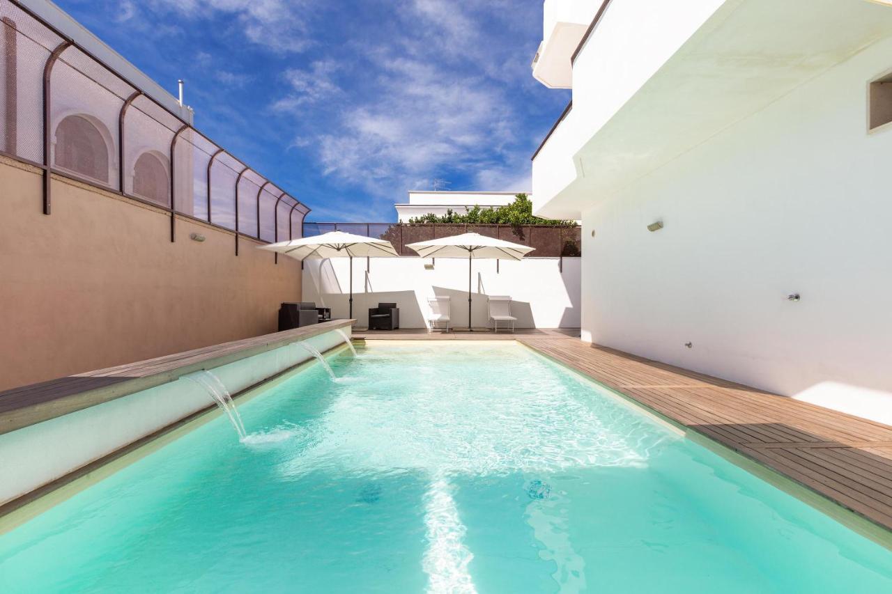 Joy Home Apartments Maruggio Esterno foto